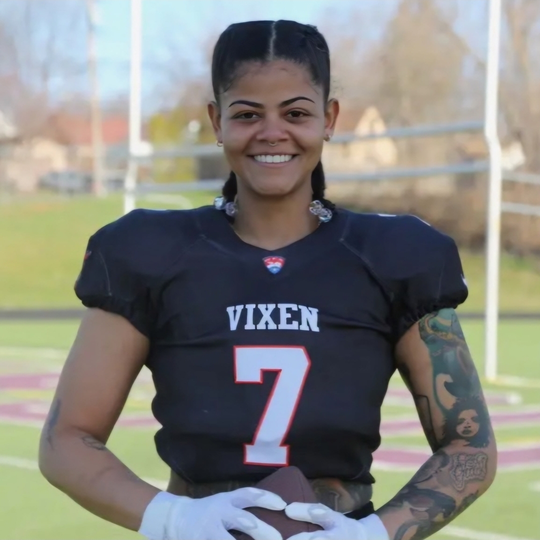 Coach Chloe Anderson